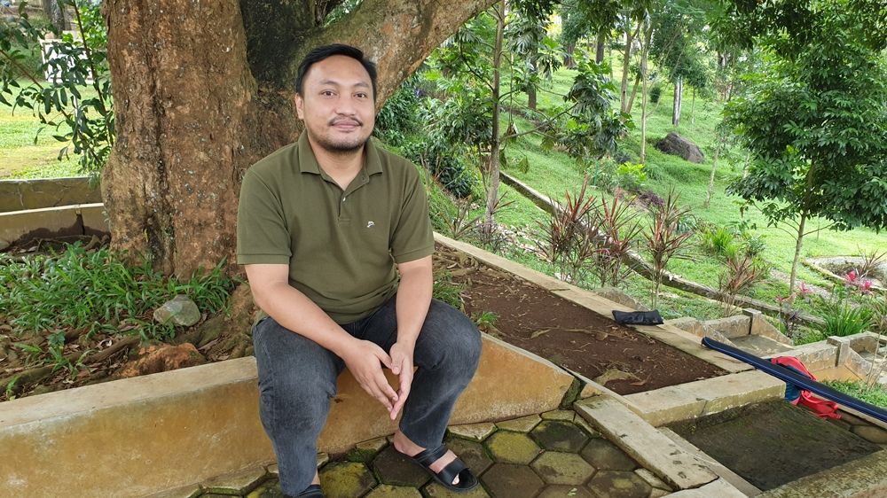 It took Riki Pernama weeks to clear the coronavirus from his system