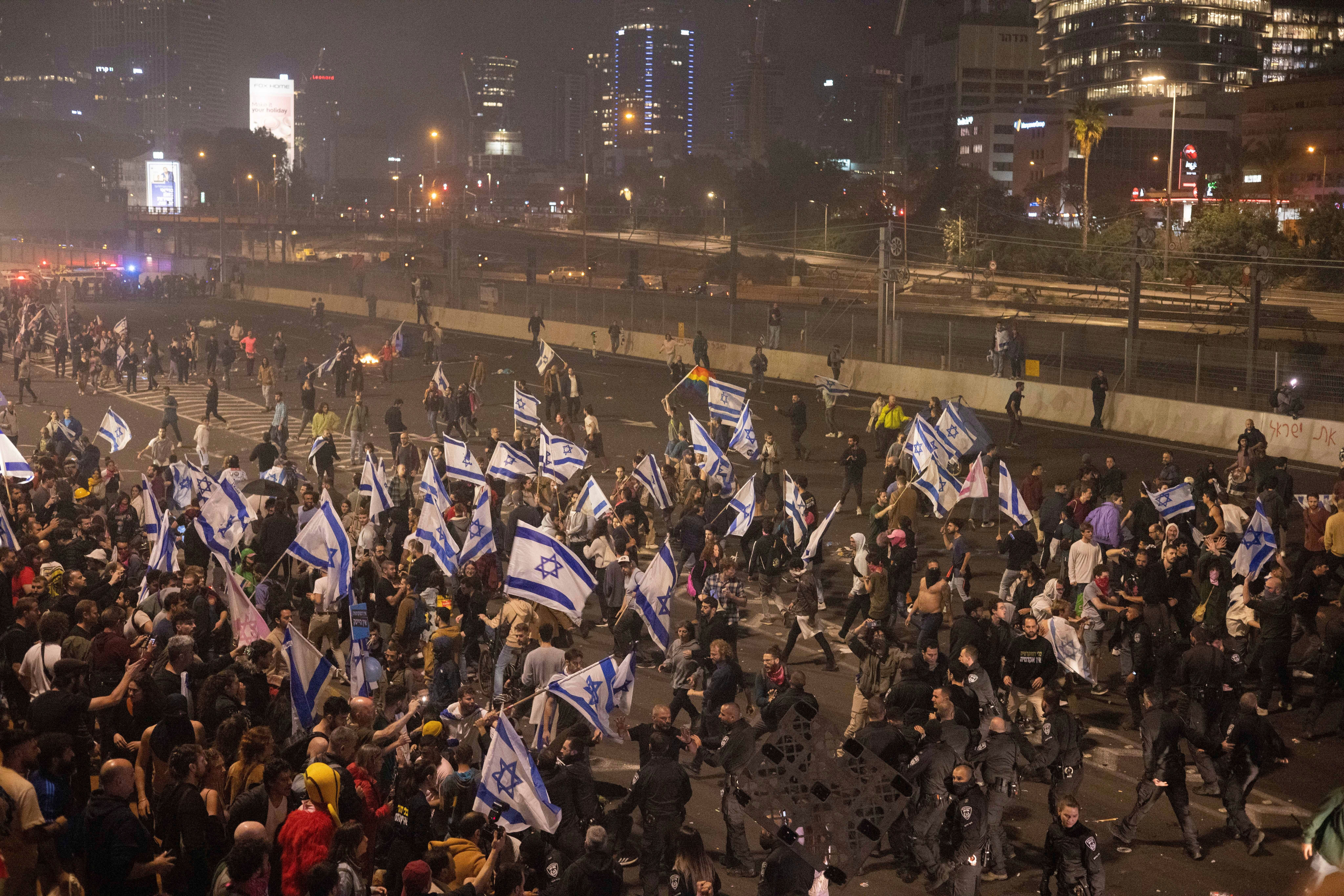 Mass protests in Israel