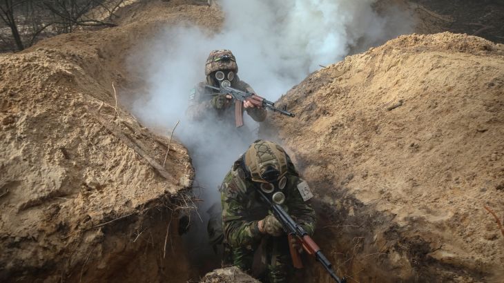 Ukrainian servicemen of the National Guard take part in radiation, chemical and biological hazard drills, amid Russia's attack on Ukraine, near Kharkiv, Ukraine February 29, 2024. REUTERS/Vyacheslav Madiyevskyy