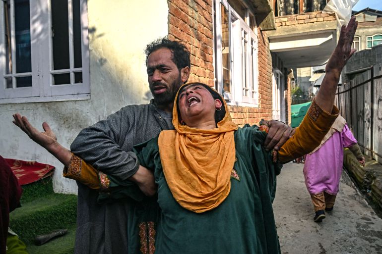 Homes destroyed in Kashmir after deadly attack sparks manhunt
