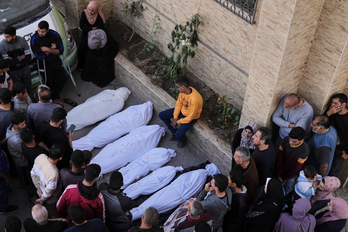 Overnight Israeli attacks hit tent shelters, homes in southern Gaza