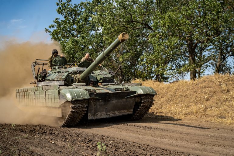 KHERSON, UKRAINE - AUGUST 8: Ukrainian soldiers service their tanks and armored vehicles in the Kherson region, Ukraine on August 8, 2025. Photojournalist:Fermin Torrano