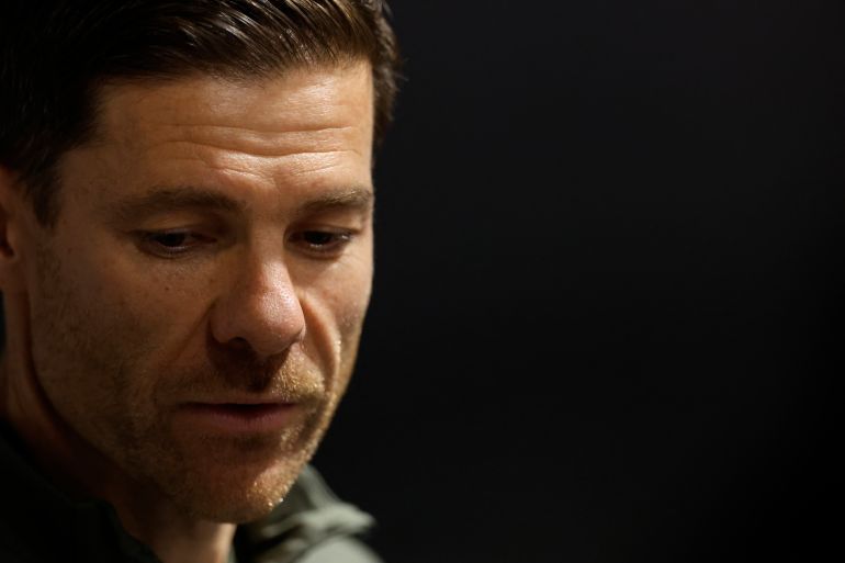 Xabi Alonso reacts.