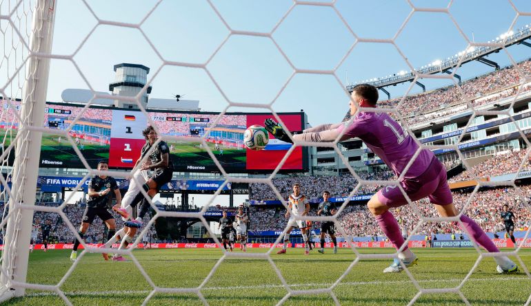 Soccer Football - FIFA World Cup 2026 - Round of 32 - Germany v Paraguay - Boston Stadium, Foxborough, Massachusetts, U.S. - June 29, 2026 Paraguay's Orlando Gill in action as he makes a save from Germany's Kai Havertz REUTERS/Peter Cziborra